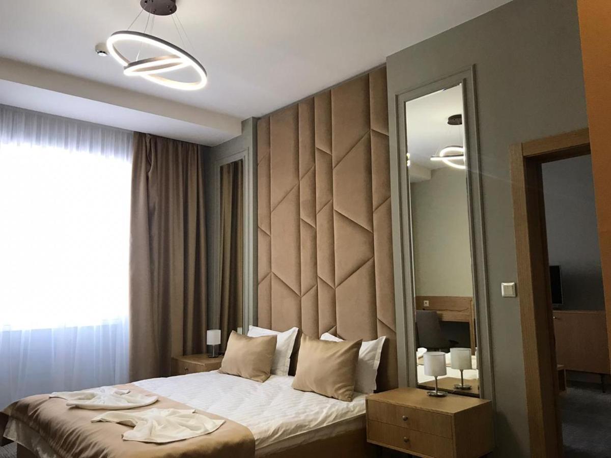 Jj Hotel Astana Bagian luar foto