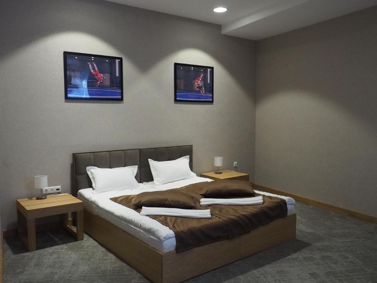 Jj Hotel Astana Bagian luar foto